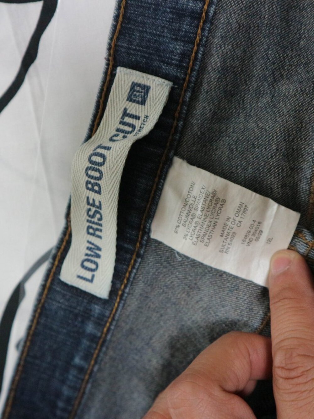 Gap Low Rise Boot Cut Denim Jeans Faded Womens Size 12 - Picture 10 of 11